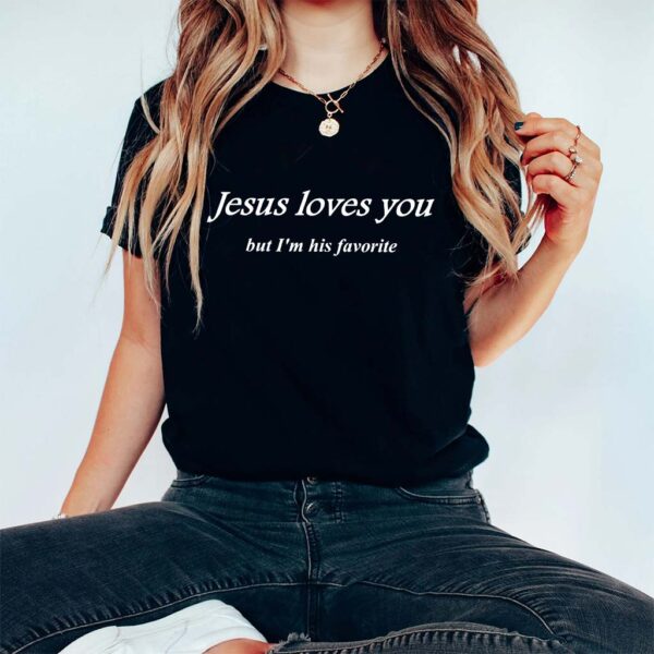 t shirt jesus loves you