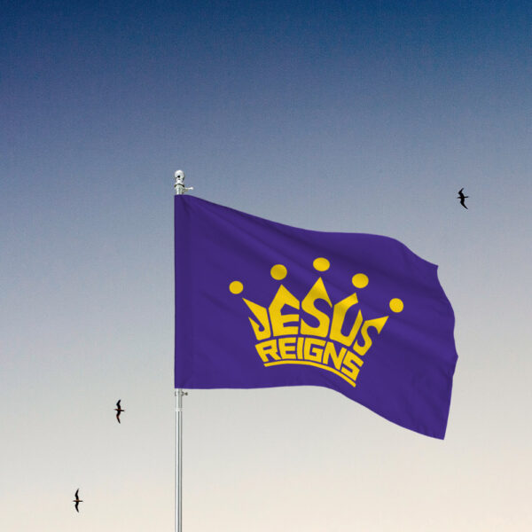 jesus reigns flag